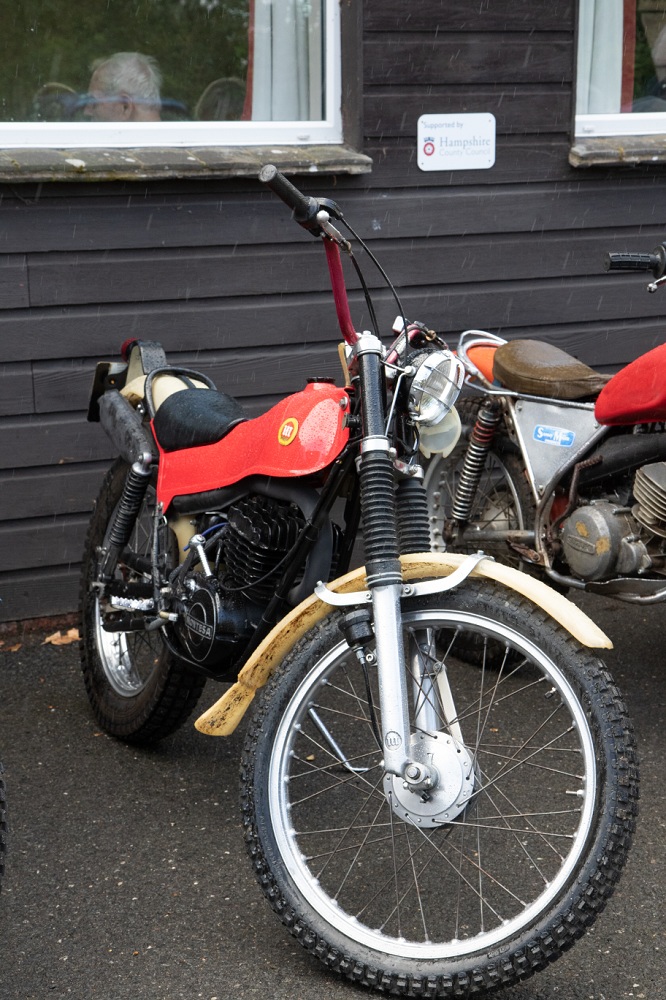 3472-070.jpg